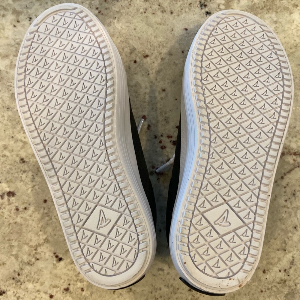 Sperry Kids Iridescent Black Sneakers New! - Picture 6 of 8